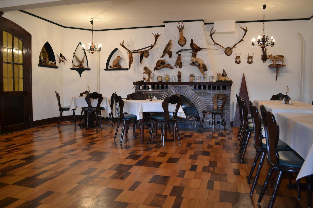 Hotel Weisser Hirsch Schwarzburg Buitenkant foto