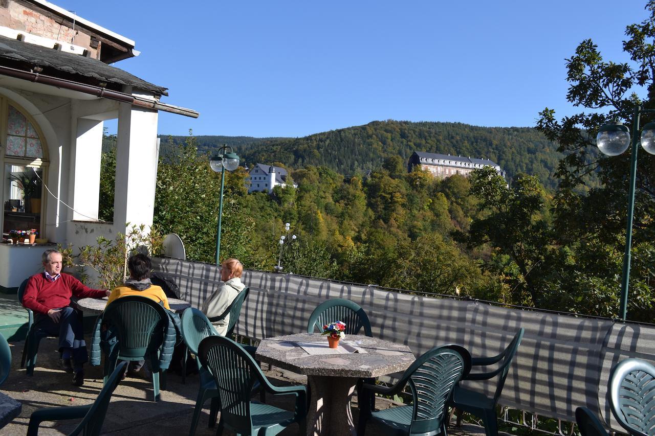 Hotel Weisser Hirsch Schwarzburg Buitenkant foto